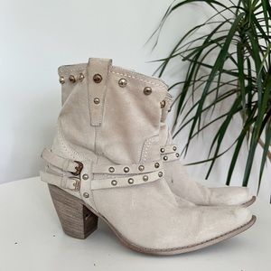 Vintage Y2K does 80s Leather Cowboy Boots Studs Buckles Taupe Grey Suede Ankle 5